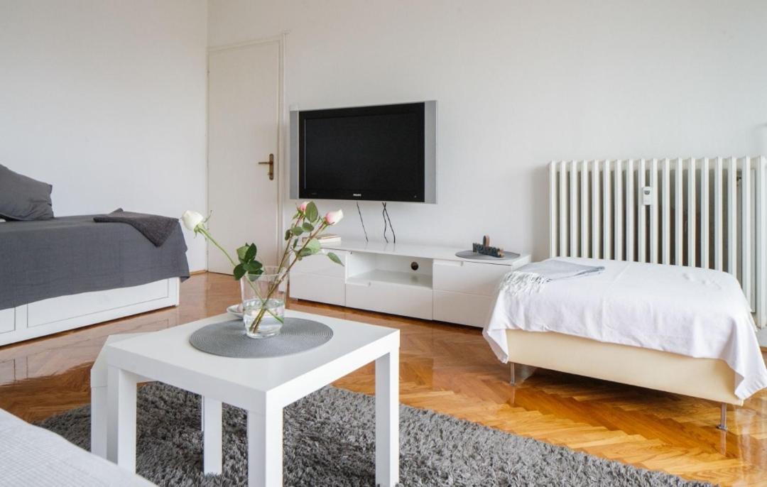 Relax Central Apartment ザグレブ エクステリア 写真